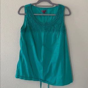 Merona Tank
